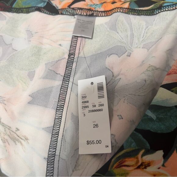 Avenue Plus Size Tropical Pull On Hawaiian Capri Pants Size 26 - Picture 8 of 8